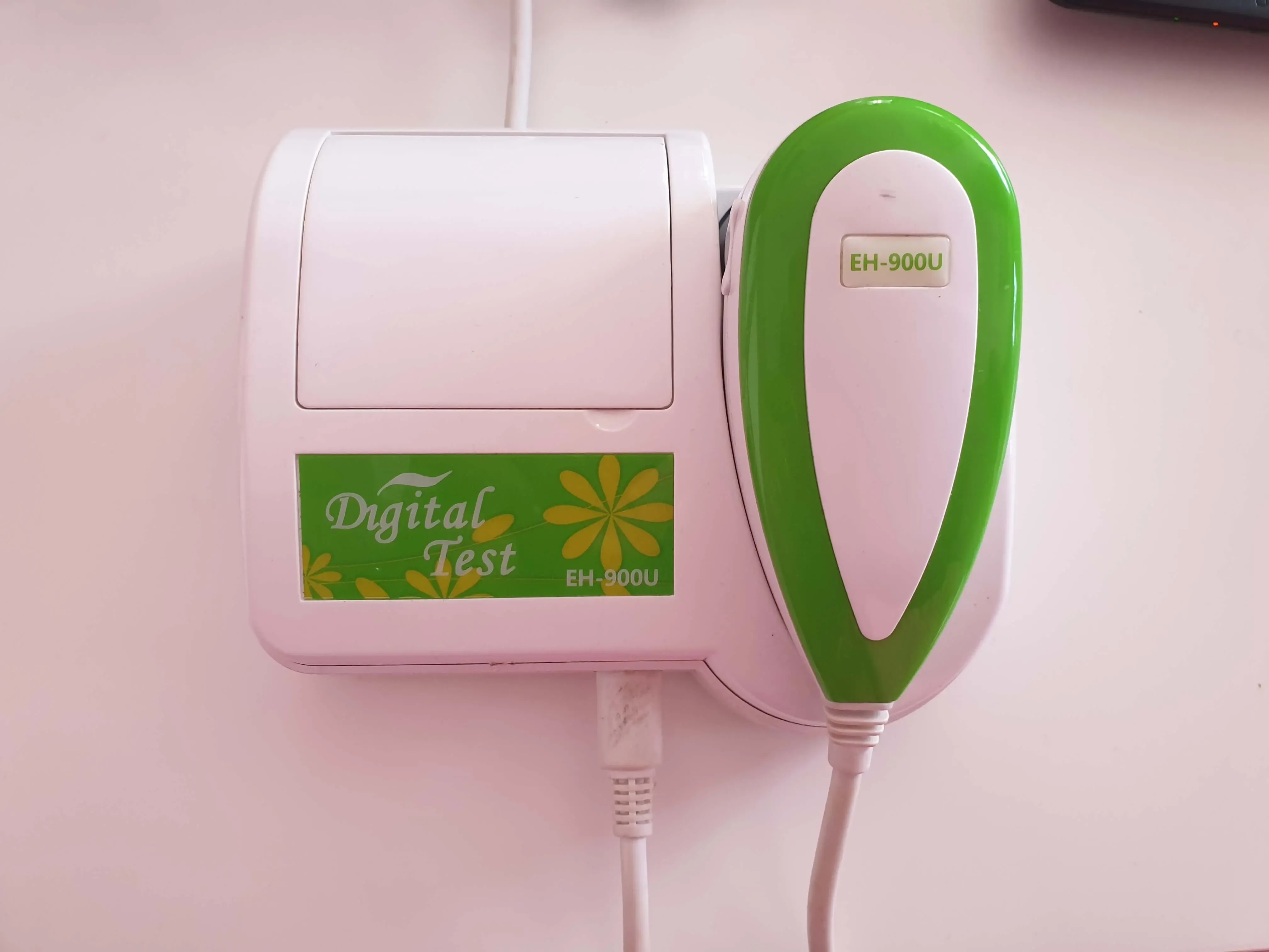 Апаратура, с която се прави заснемането на очите